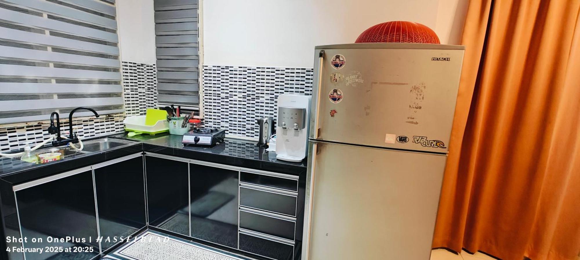 Vintage Houze, Fully Aircond, Wi-fi, Netflix, Coway Rumah percutian Alor Setar