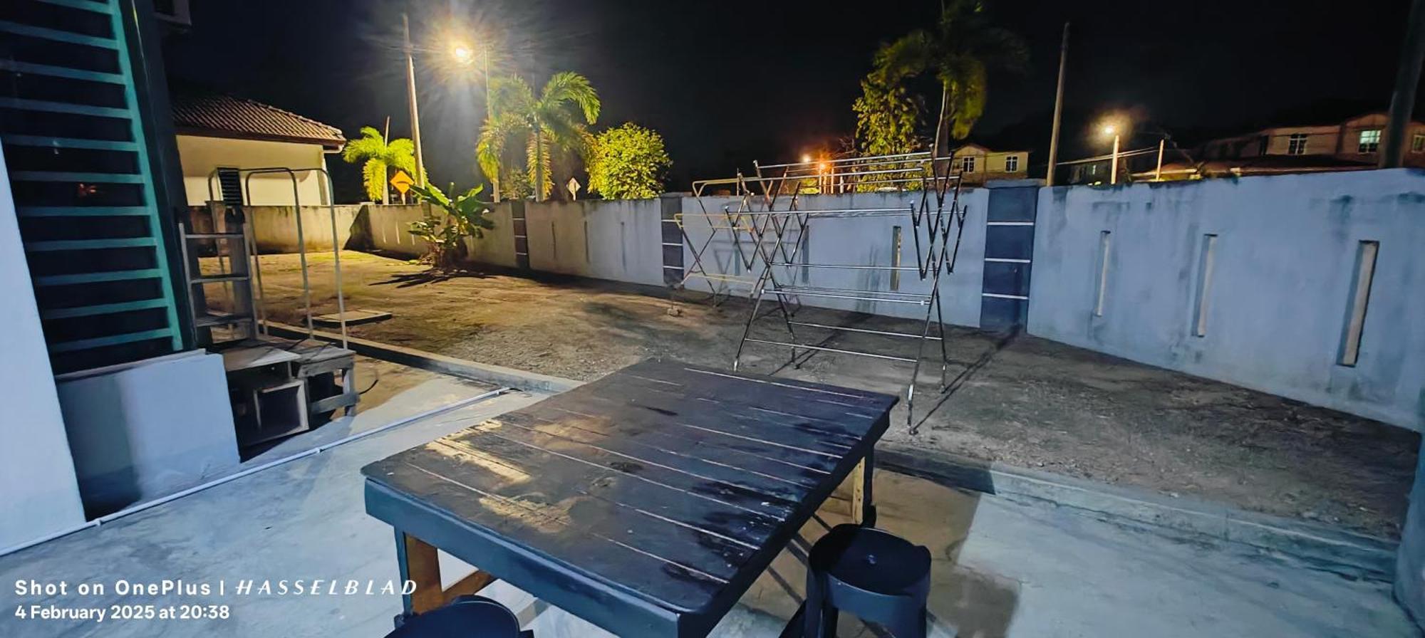 Vintage Houze, Fully Aircond, Wi-fi, Netflix, Coway Rumah percutian Alor Setar